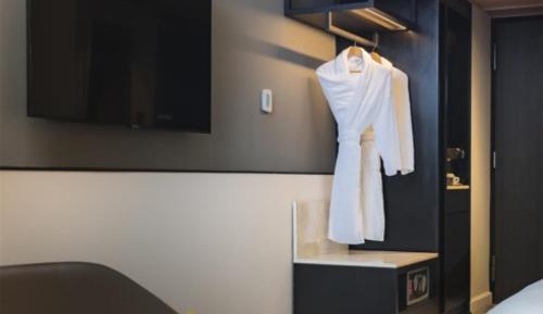 Deluxe Room - High Floor