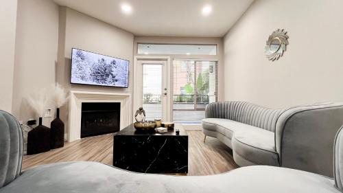 Apartment with Garden View