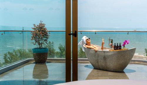 King Room with Balcony