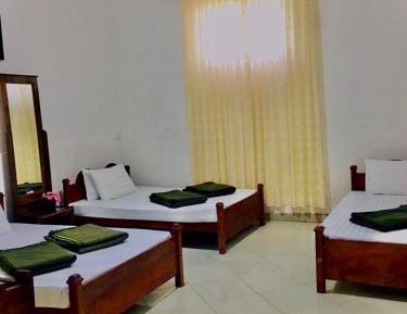 Triple Room with Private Bathroom