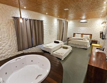 King Room with Spa Bath