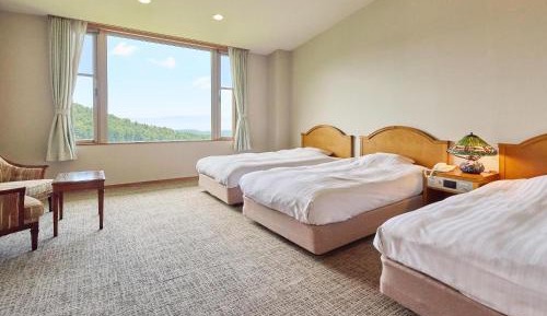 Triple Room with Mountain View