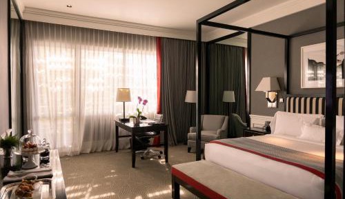 Superior King Room