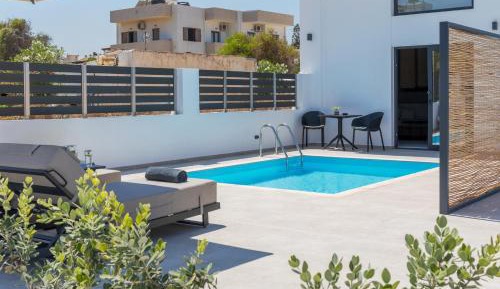 Suite with Private Pool