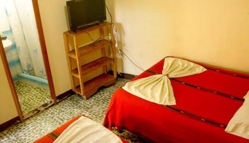 Deluxe Double Room (2 Adults + 1 Child)