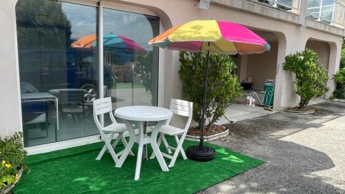 Studio with Terrace