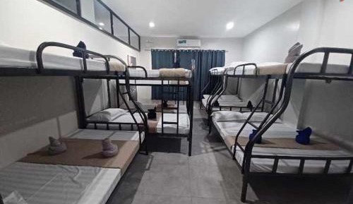 Mixed Dormitory Room