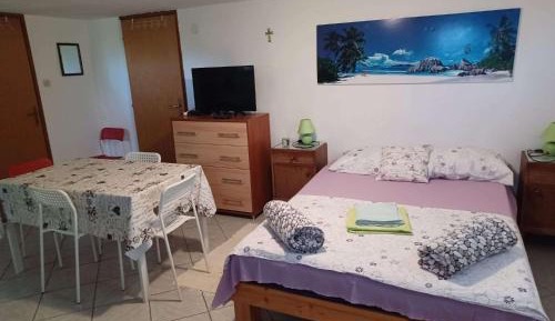 Studio with Terrace and Sea View