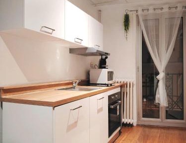One-Bedroom Apartment