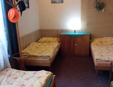 Economy Triple Room