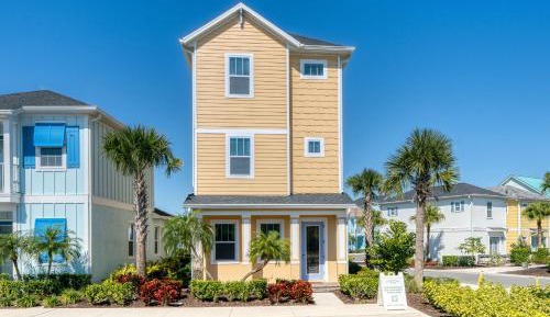 Four-Bedroom Holiday Home