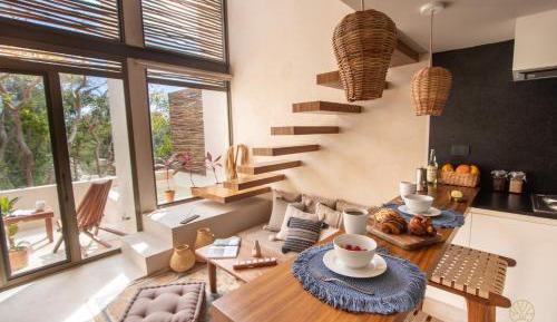 One-Bedroom Loft Apartment with Balcony