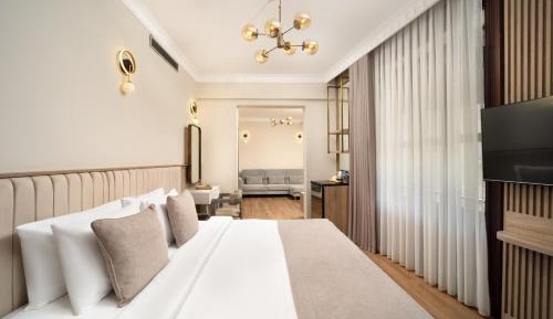 Suite with Balcony