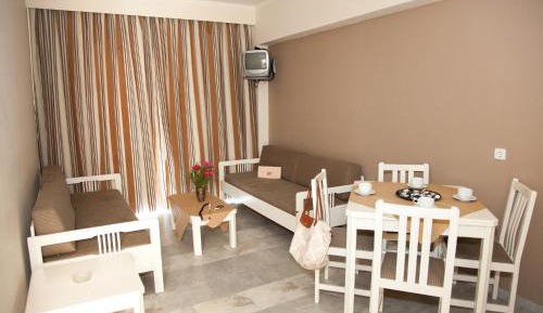 Standard Apartment (Semi Basement)