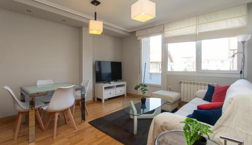 One-Bedroom Holiday Home