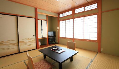Japanese-Style Quadruple Room