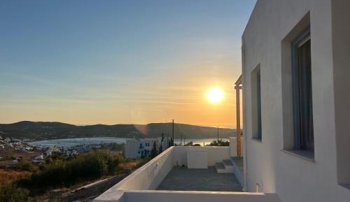 Superior One-Bedroom Apartment with Balcony