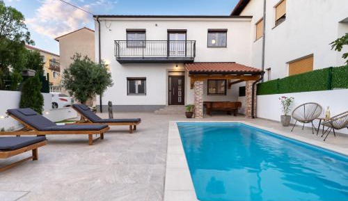 Two-Bedroom Villa