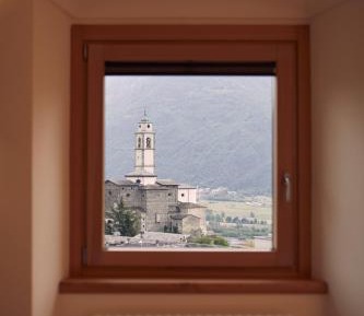 Suite with Mountain View
