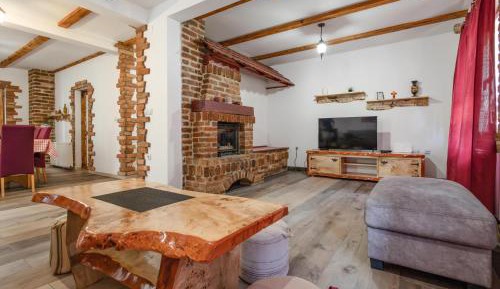 Five-Bedroom Holiday Home