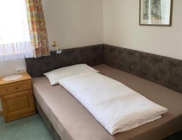 Economy Single Room