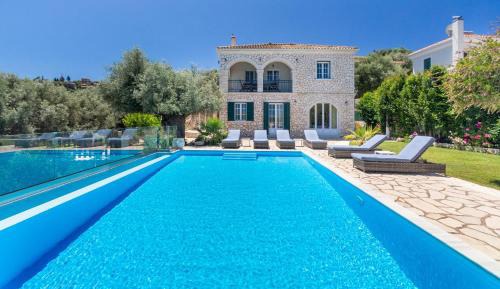 Deluxe Villa