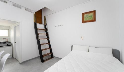 Double Room 2