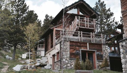 Chalet Mintaka (2 Adults & 4 Children)