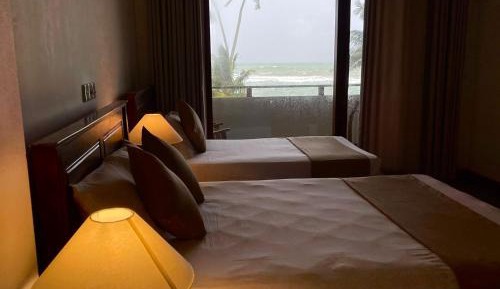 Standard Triple Room with Sea View
