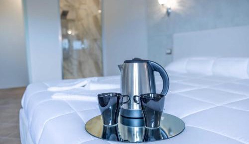 Queen Room with Spa Bath