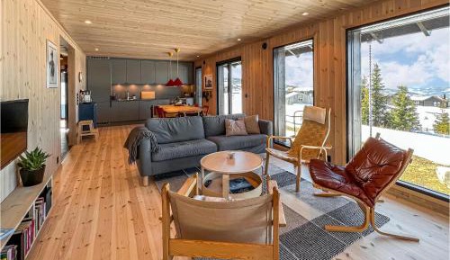Four-Bedroom Holiday Home