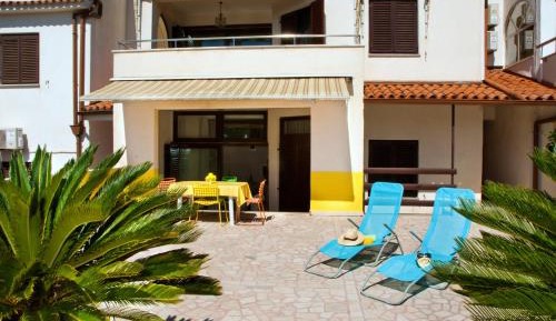 Apartment with Terrace