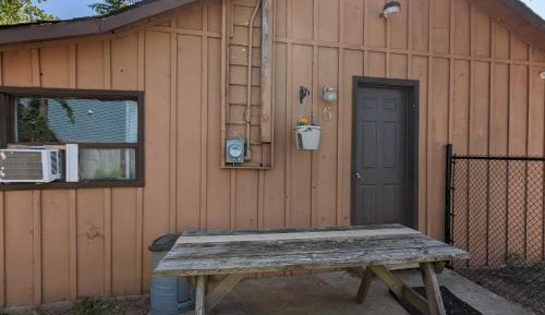 One-Bedroom House