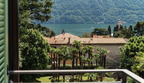 Double Room with Lake View