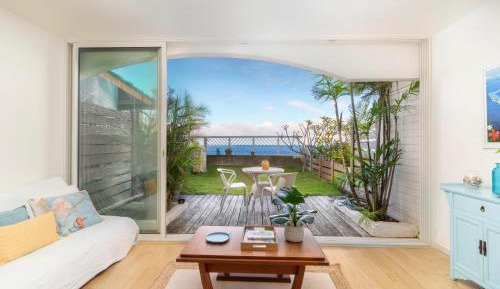 Studio Apartment with Sea View