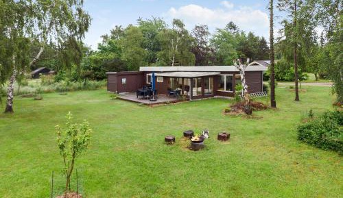 Two-Bedroom Holiday Home