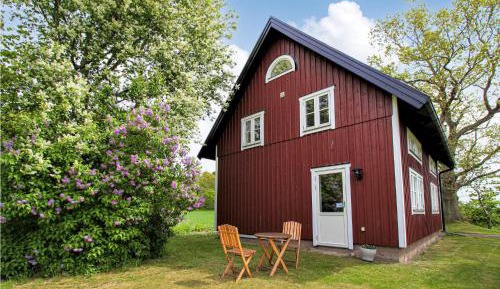 Two-Bedroom Holiday Home