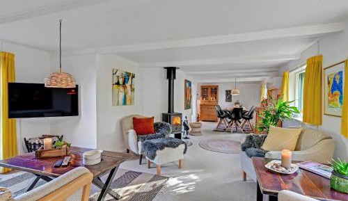 Two-Bedroom Holiday Home
