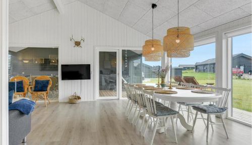 Four-Bedroom Holiday Home