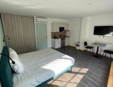 Superior Apartment
