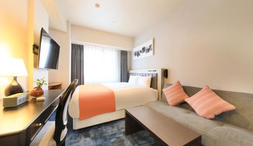 Moderate Queen Room