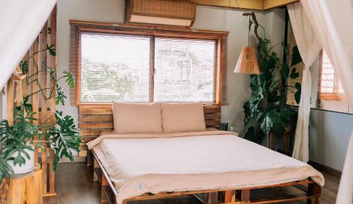 Queen Room with Balcony