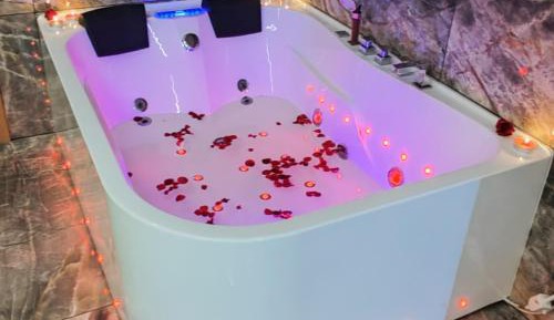 Double Room with Spa Bath