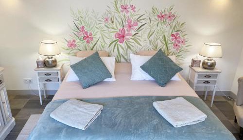 King Room with Pool View