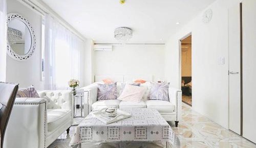Superior King Suite