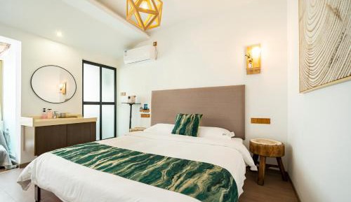 Double Room with Private External Bathroom