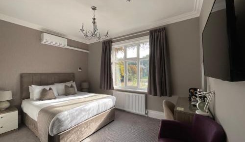 Classic King Room 