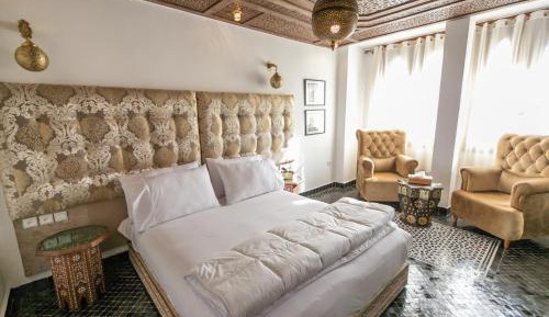 Deluxe Double or Twin Room with Pool View