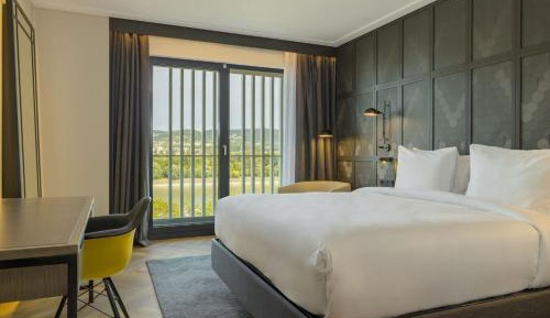 Superior, Guest room, 1 Doubles, River view, Balcony