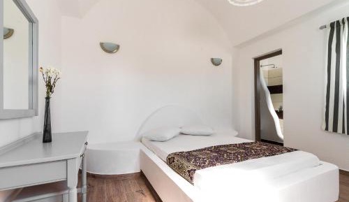 One Bedroom Villa with Panoramic Sea View